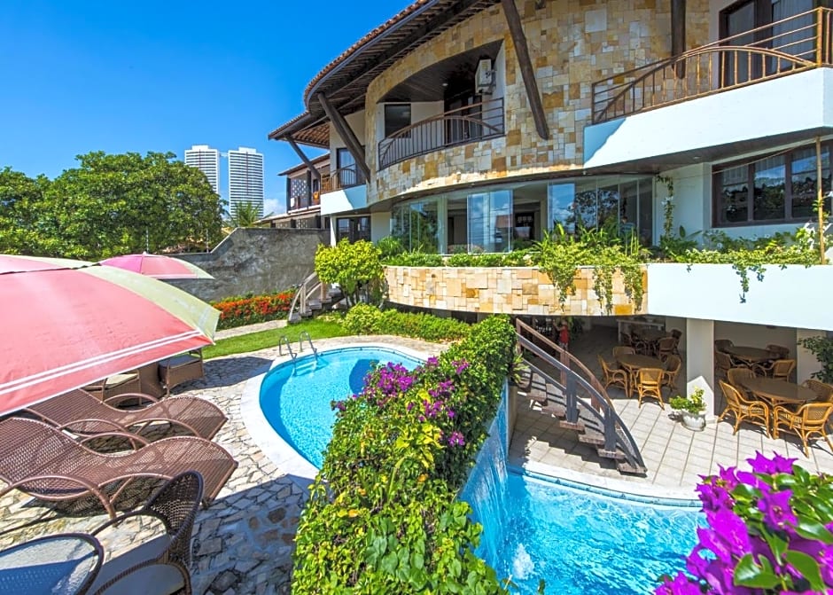 Divi-Divi Praia Hotel