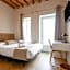 Hospedería Boho Granada by eme hoteles