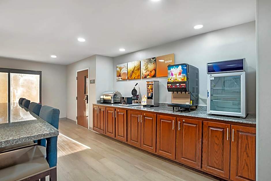 Comfort Inn Livingston