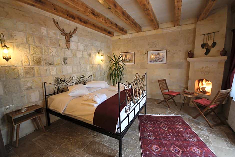 Lavinia Cappadocia Cave