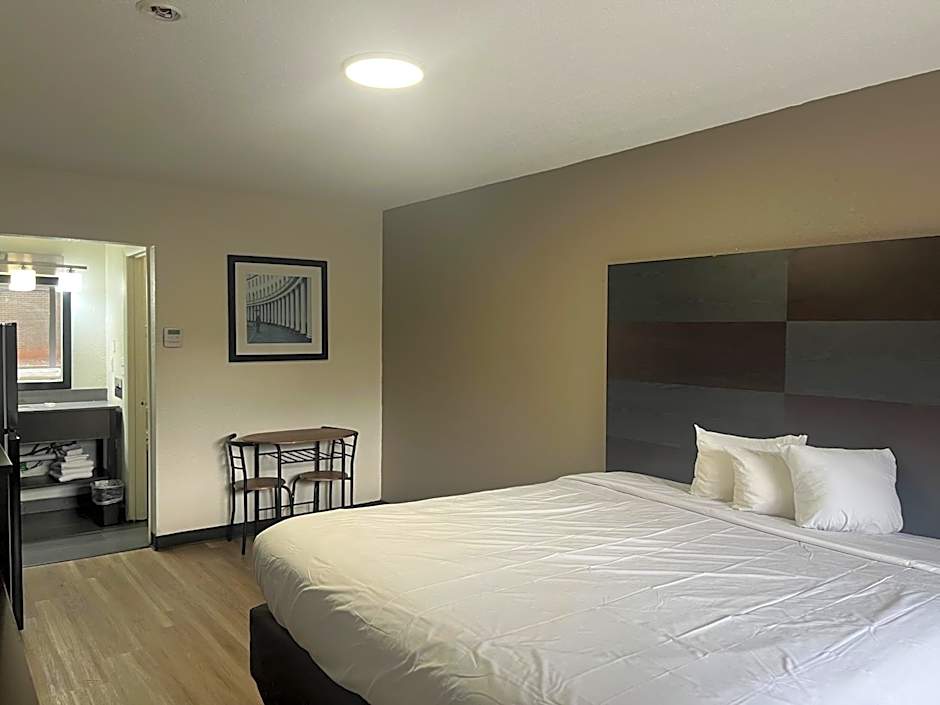 Motel 6 Charlotte, NC - Airport South