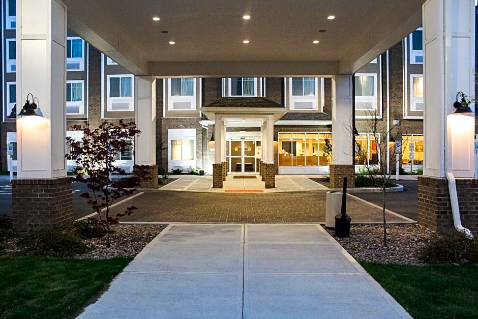 Microtel Inn & Suites Penn Yan Finger Lakes Region