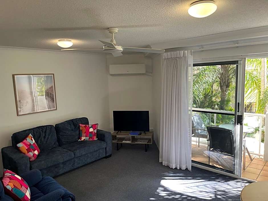 The Burlington Holiday Apartments