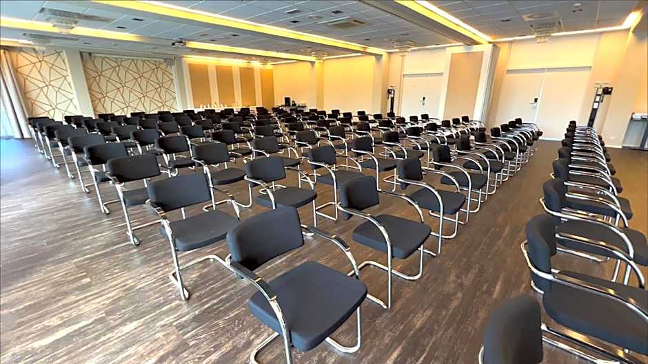 Fletcher Hotel-Restaurant Leidschendam  Den Haag