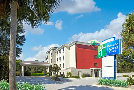 Holiday Inn Express Hotel & Suites Pensacola-West Navy Base, an IHG Hotel