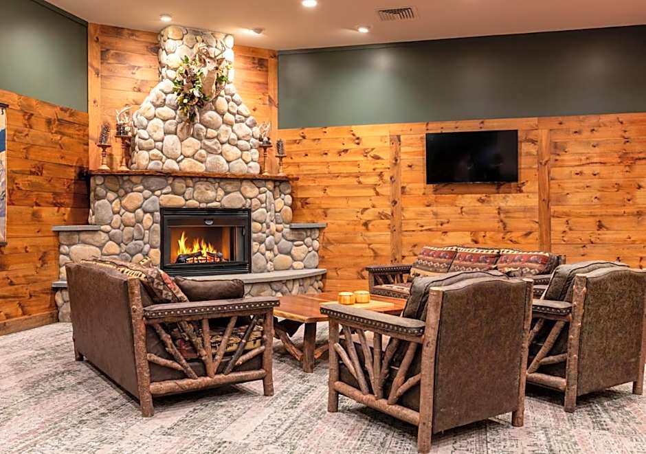 Lodge at Schroon Lake