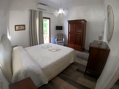 Villa Sari affitta camere