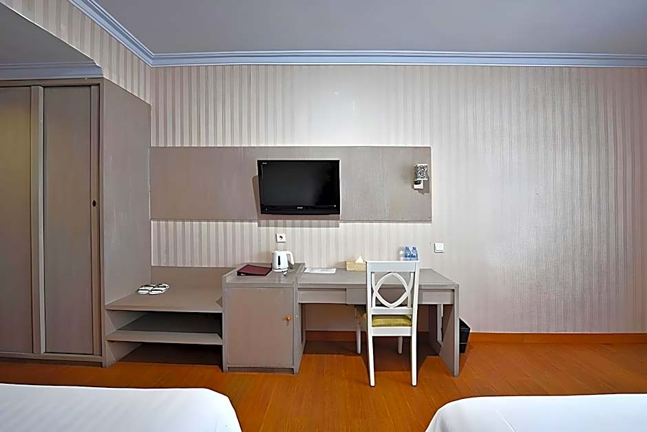 Puri Saron Denpasar Hotel