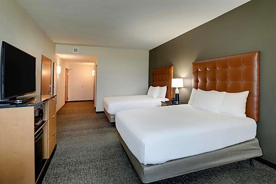 Drury Inn & Suites Dayton North