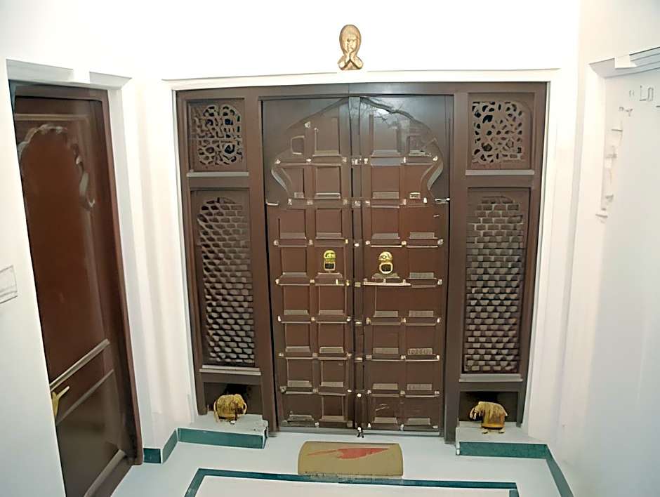 Hotel Moti Mahal Muroli