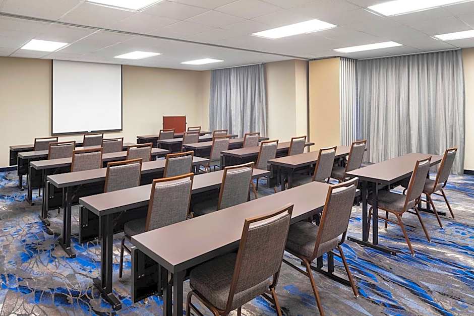 Fairfield Inn & Suites by Marriott Denver Airport