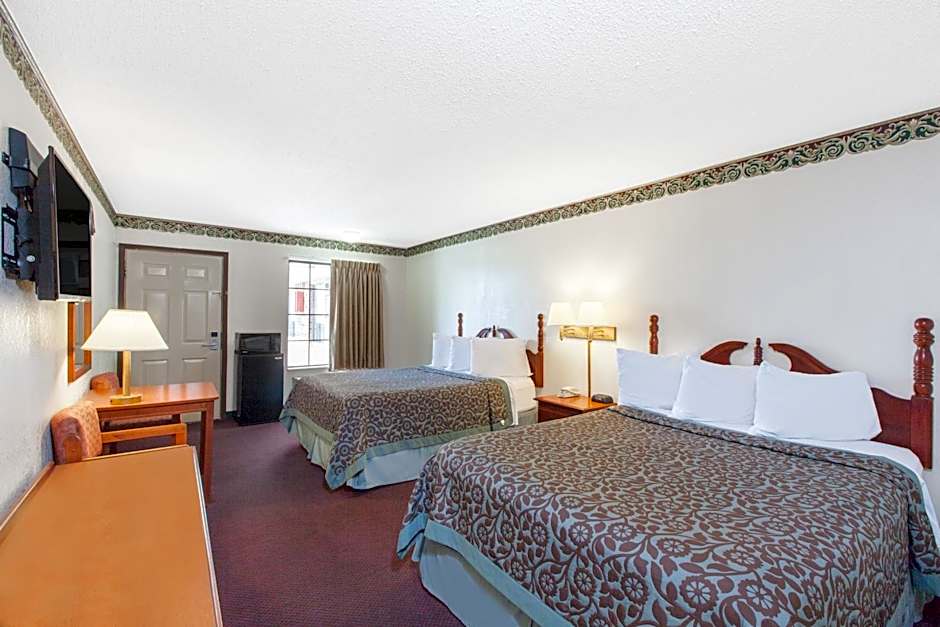 Days Inn by Wyndham Erick