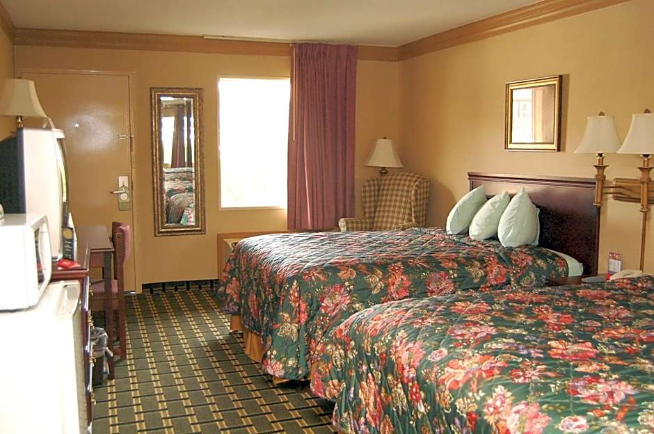 Executive Inn and Suites Springdale