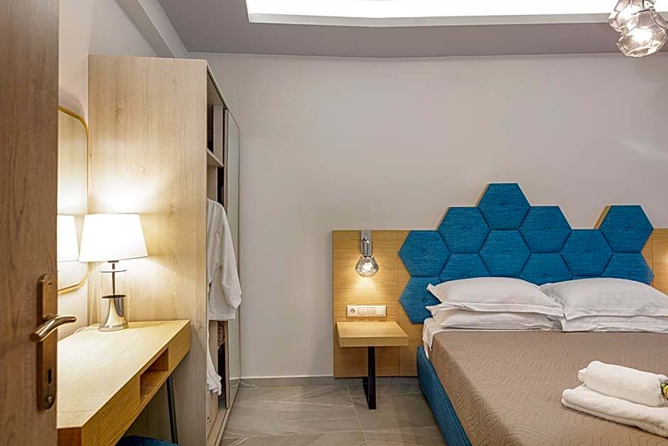 Akrogiali Apartments