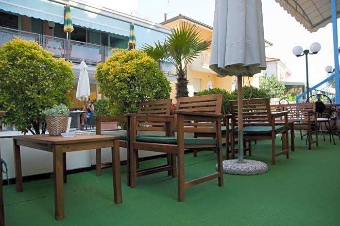 Expo Fiera Beach Jasmine