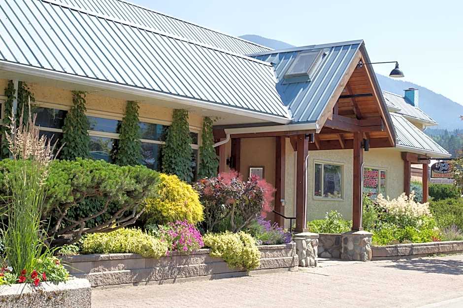 Photo 1 of 22 of The Lodge at Arrow Lakes