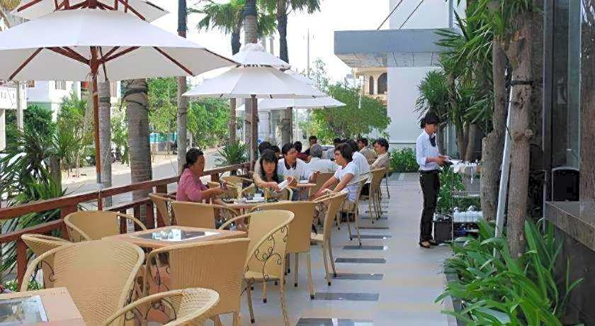Kaya Hotel