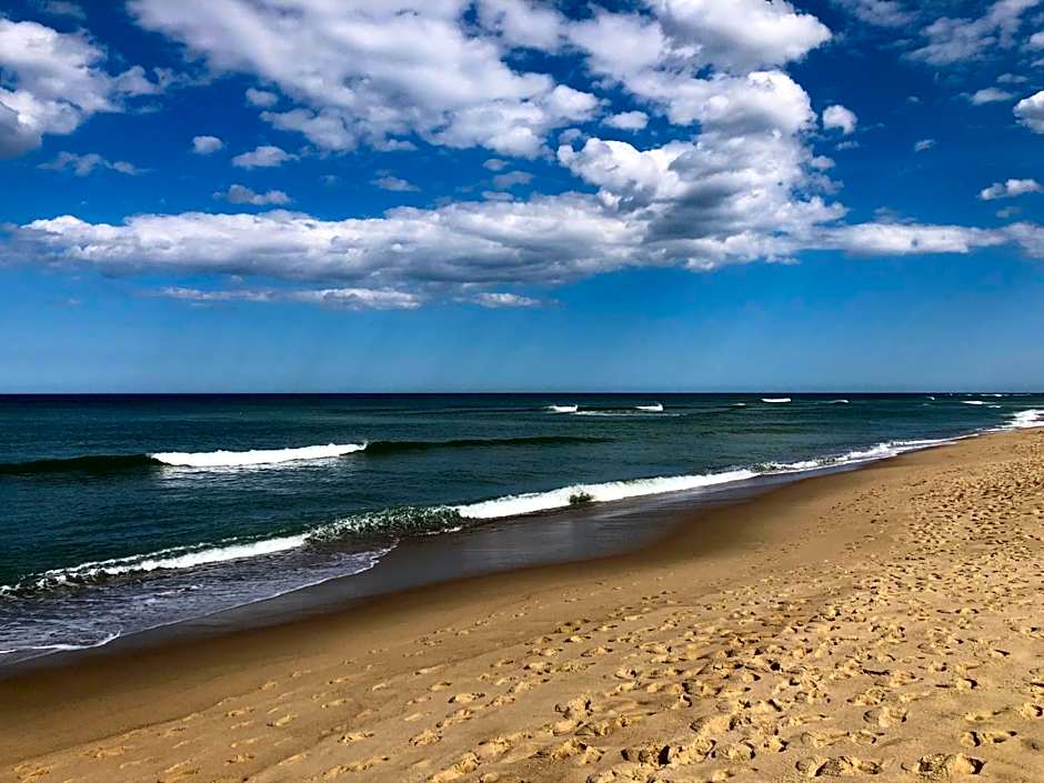 The Seagrove Suites & Guest Rooms