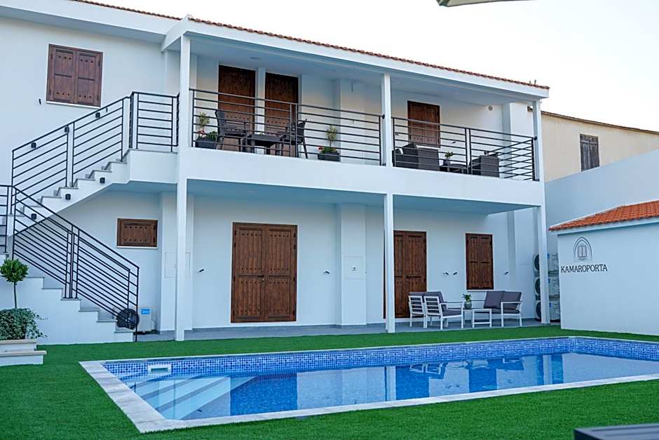 Kamaroporta Luxury Apartments