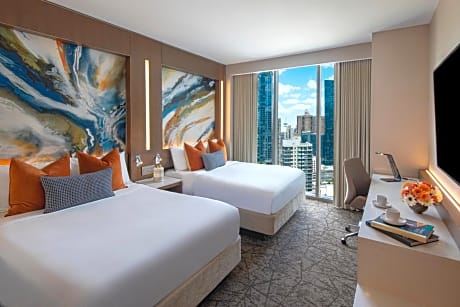 Guest room, 2 Queen, City view
