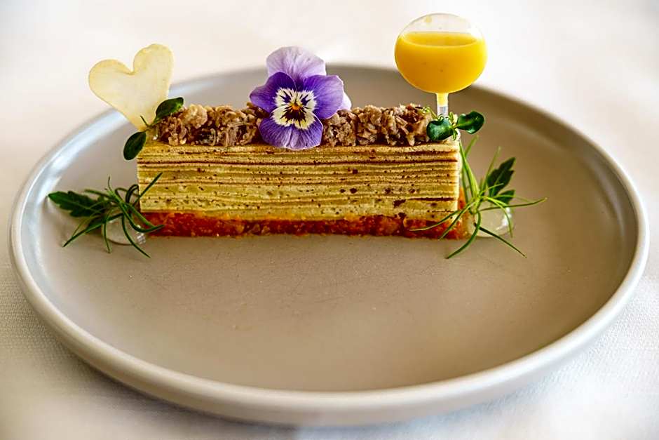 Schönbühl Hotel & Restaurant Lake Thun