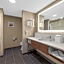 Hampton Inn & Suites Bakersfield Central