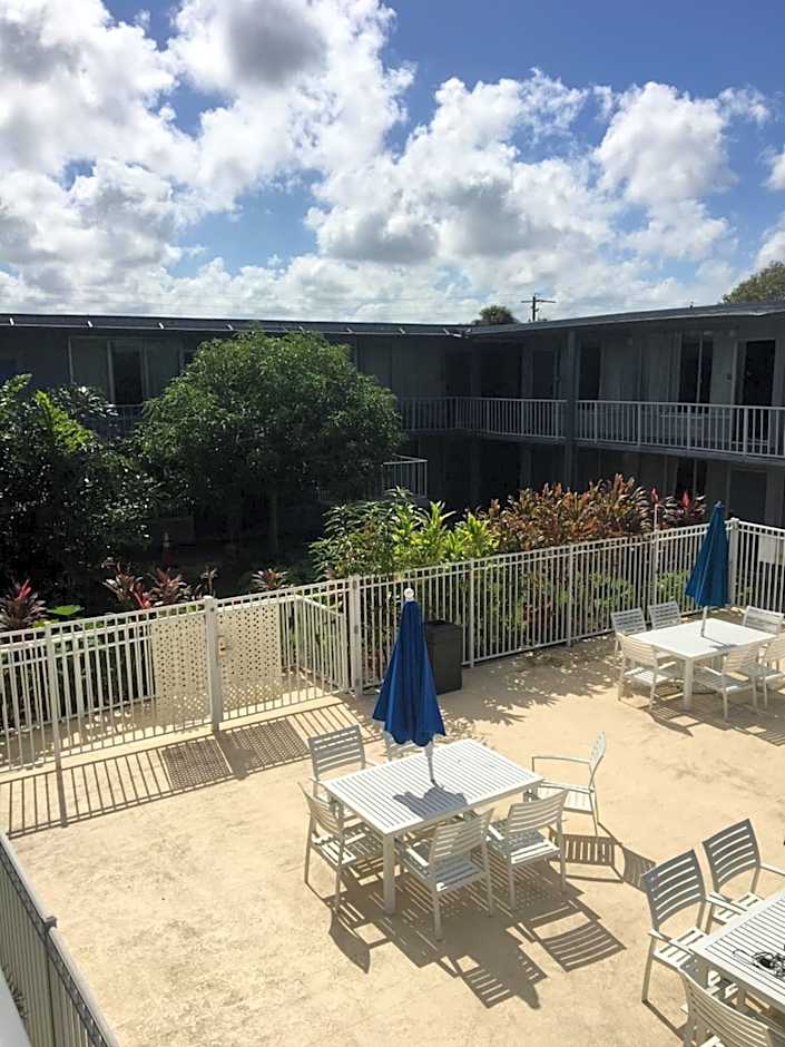 Days Inn by Wyndham Stuart