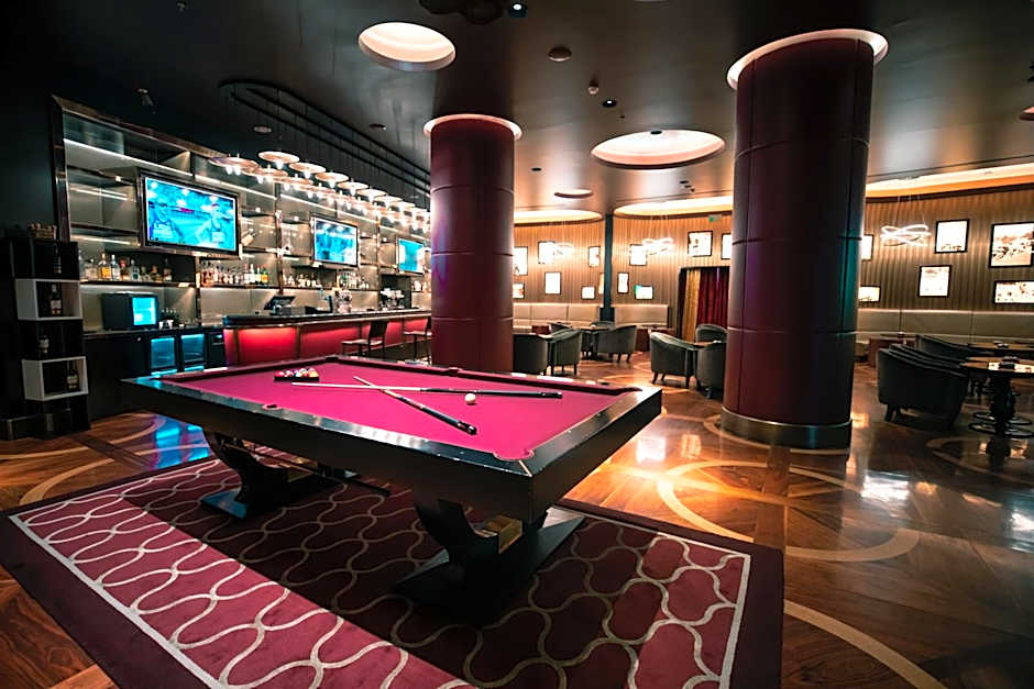 FLY INN BAKU
