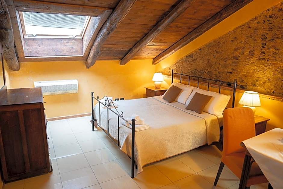 Residenza L'Antico Borgo Hotel
