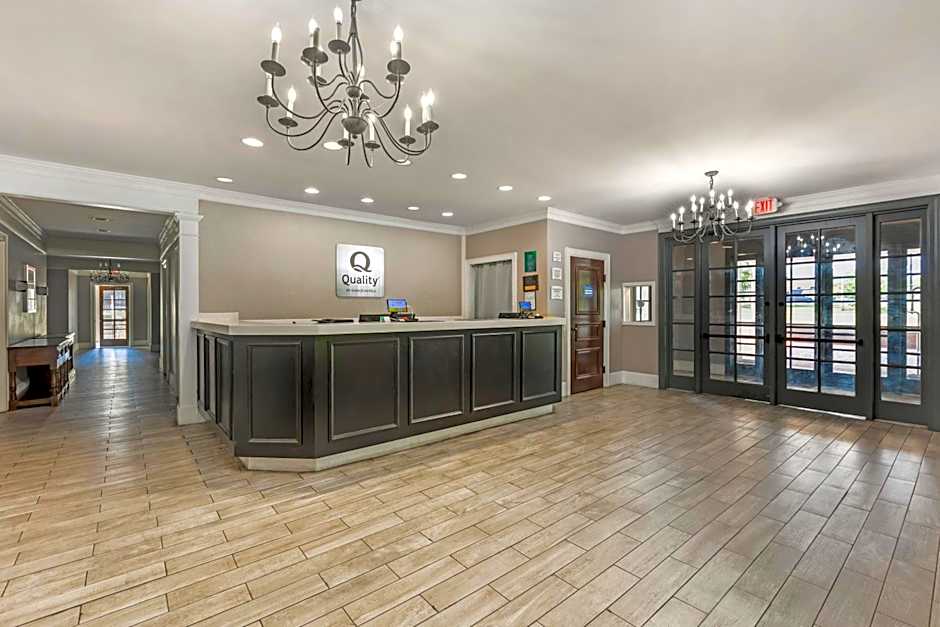 Quality Inn & Suites