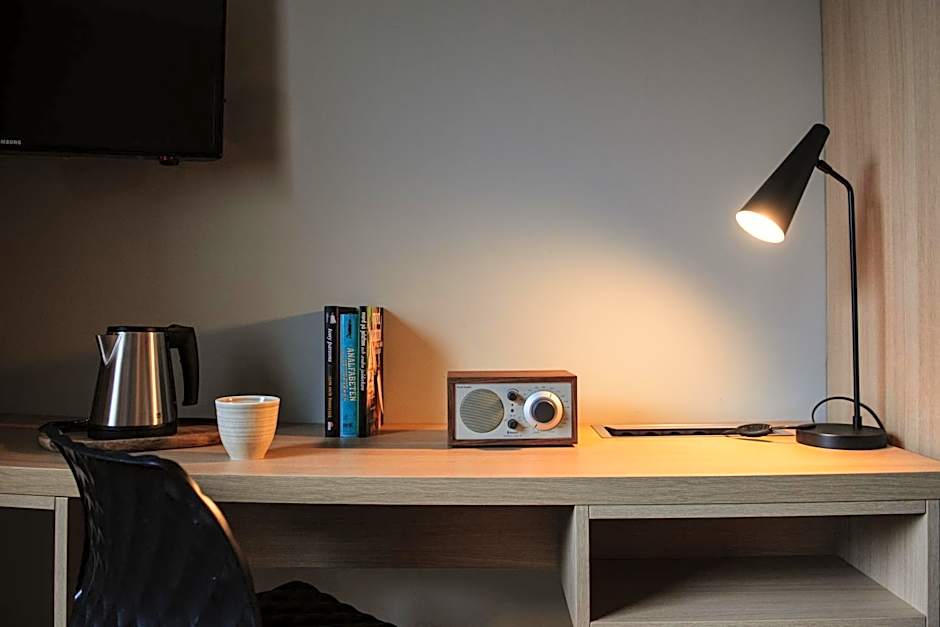 Photo 1 of 5 of Compact Single Room