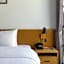 BlueSky Hotel