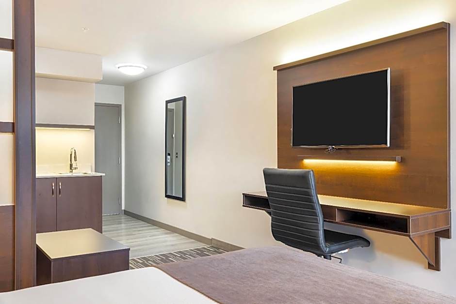 Microtel Inn & Suites by Wyndham Mont Tremblant