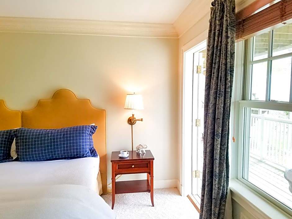 The Copper Beech Inn