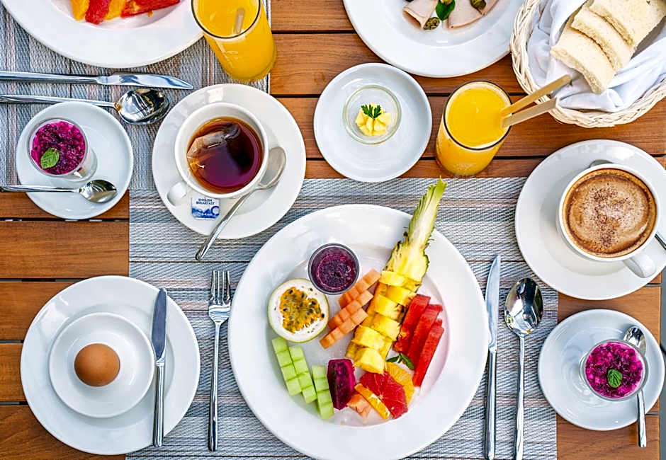 Ocean's Creek Beach Hotel