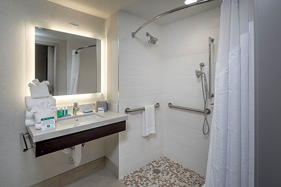 Holiday Inn Express Sunnyvale - Silicon Valley By IHG