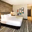 La Quinta Inn & Suites by Wyndham McDonough