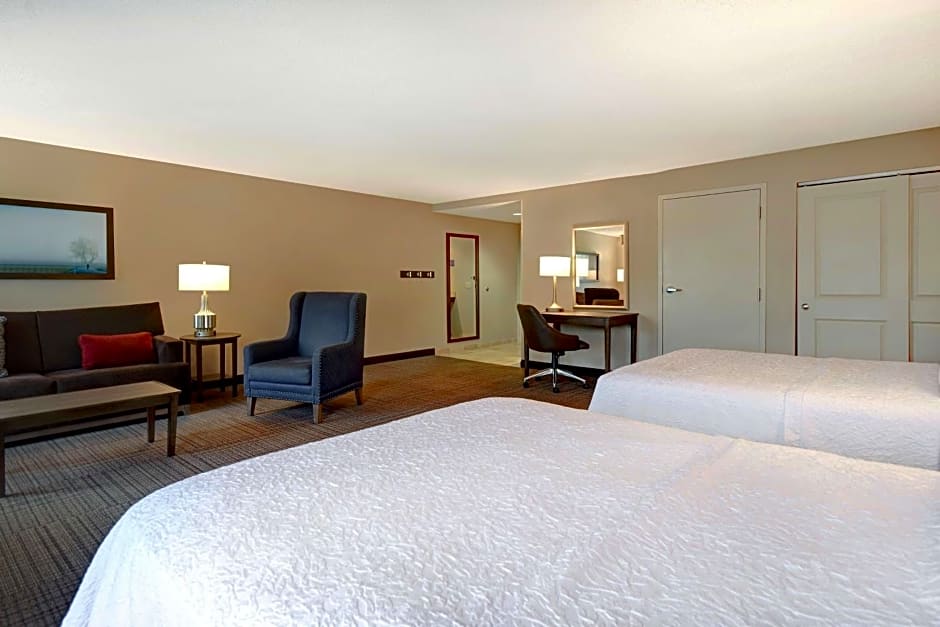 Hampton Inn & Suites Alexandria Old Town Area South