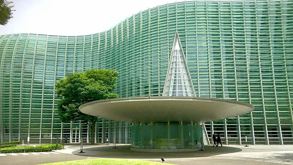 The B Akasaka