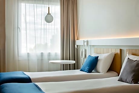 Premium Twin Room