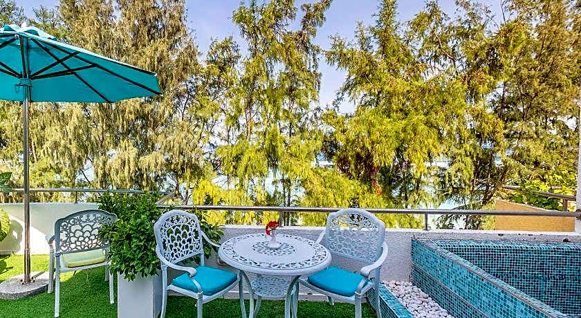 Planktons Beach Hotel