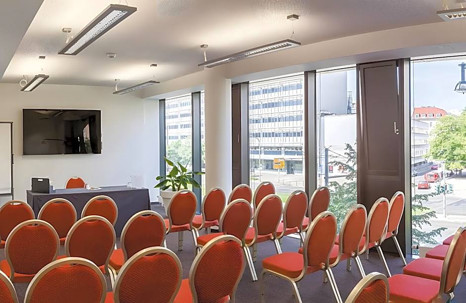 H4 Hotel Berlin Alexanderplatz