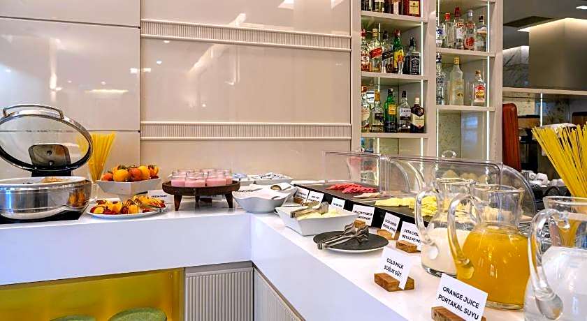 Four Points Flex by Sheraton Istanbul Taksim Square