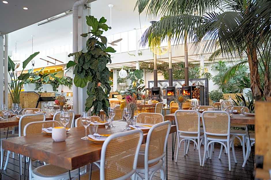 Cottesloe Beach Hotel