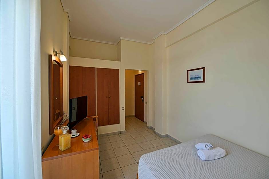 Neda Hotel