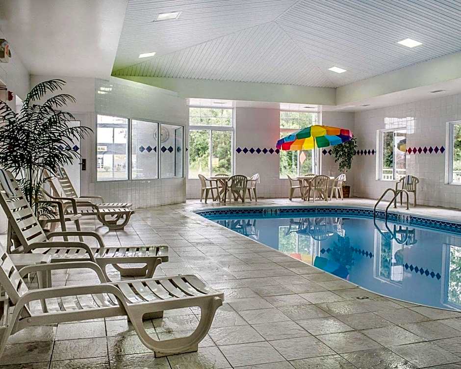Quality Inn Huron