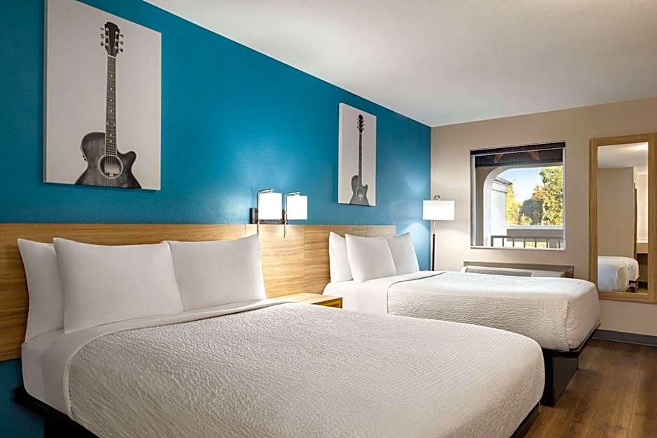 Days Inn by Wyndham Memphis at Graceland