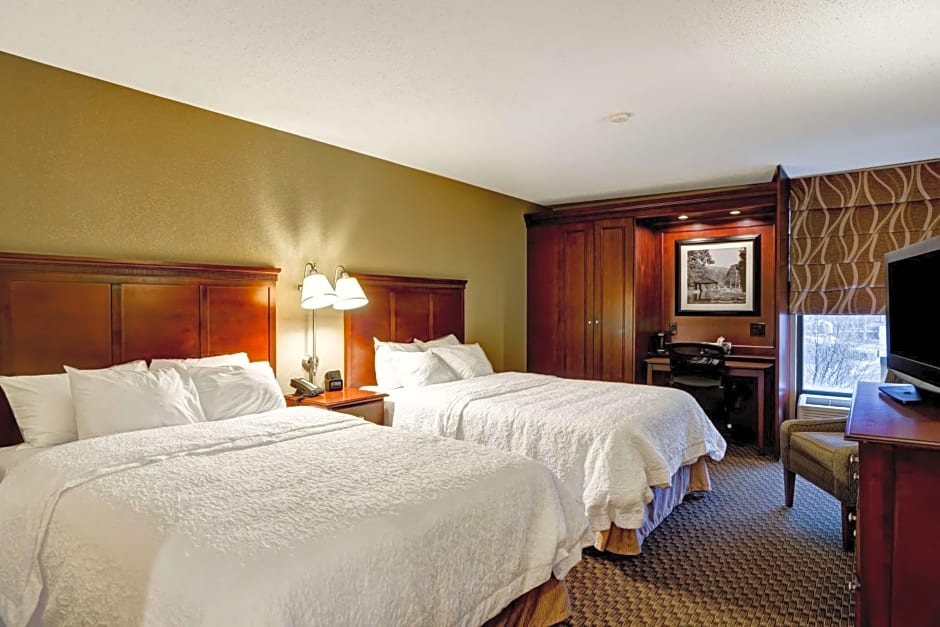 Hampton Fairmont WV