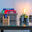 L304 Studio apt 2Bdrm 1bath Fits 6 AC Rooftop