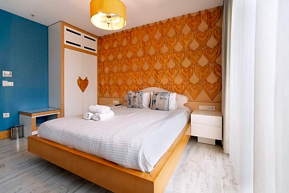 Golden Pars Hotel